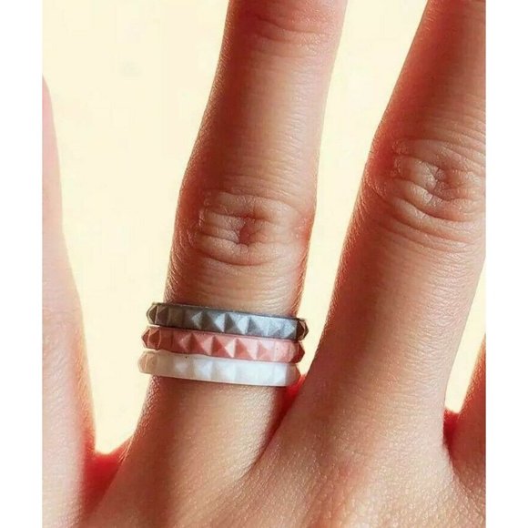 Jewelry - 3 Silicone Wedding Ring Bands Stackable Unisex
